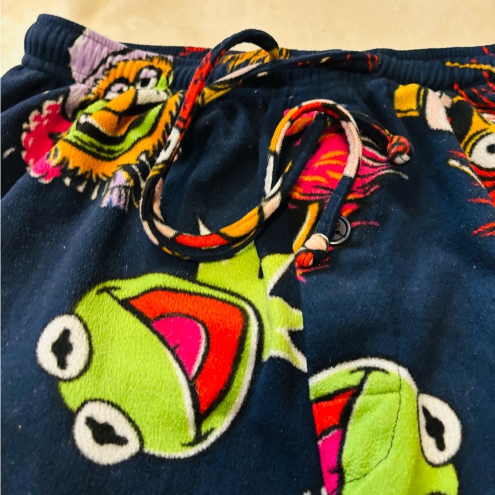 Disney All Over Printed Pajama Pants EUC Size Large - Picture 3 of 6